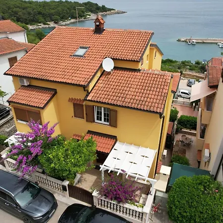 Apartment Enna Mali Losinj