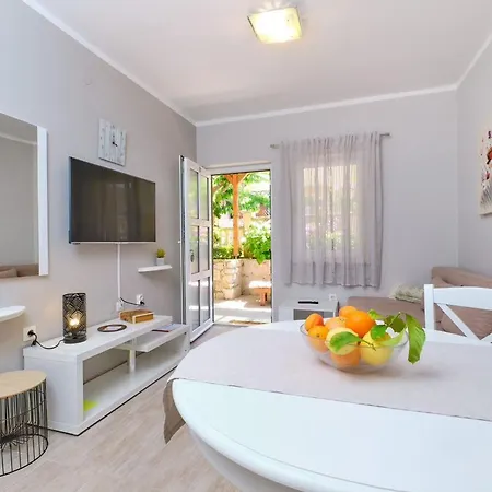 Enna Apartment Mali Losinj