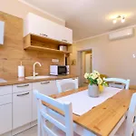 Apartment Enna Mali Losinj