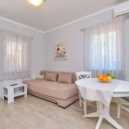 Enna Apartment