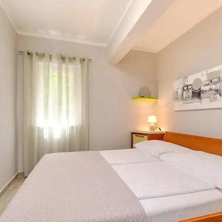 Enna Apartment *